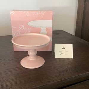 Rosanna decor bon bon in strawberry cream - small beaded pedestal